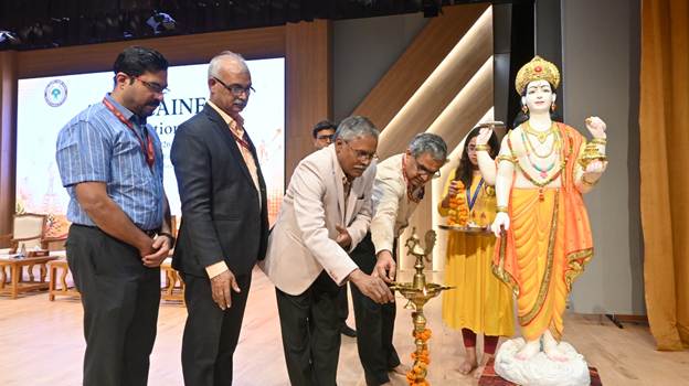 AIIA-iCAINE के छठे स्थापना दिवस पर राष्ट्रीय आयुर्वेद AI चैलेंज का शुभारंभ — इसी स्रोत की तस्वीर या इन्फोग्राफिक। सौजन्य: Press Information Bureau।